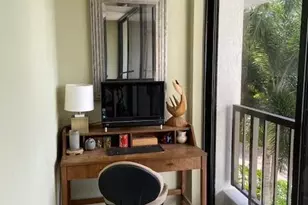 2305 Gulf Shore Blvd N, Naples, FL 34103 - Photo 20