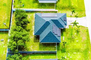 501 NE 24th Terrace, Cape Coral, FL 33909 - Photo 4