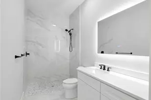 2506 SW 24th Ct, Cape Coral, FL 33914 - Photo 24