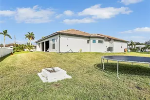 2506 SW 24th Ct, Cape Coral, FL 33914 - Photo 18