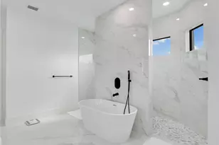 2506 SW 24th Ct, Cape Coral, FL 33914 - Photo 20