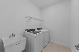 24611 Marina Del Ray Dr, Bonita Springs, FL 34135 - Photo 36