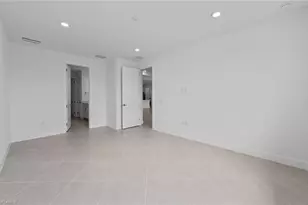 24611 Marina Del Ray Dr, Bonita Springs, FL 34135 - Photo 20