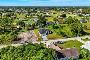 2607 38th St SW, Lehigh Acres, FL 33976 - Photo 46