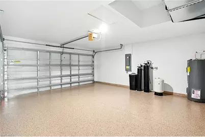 2607 38th St SW, Lehigh Acres, FL 33976 - Photo 28