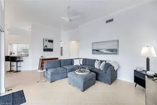 631 Beachwalk Cir, Naples, FL 34108 - Photo 2