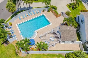 870 Meadowland Dr, Naples, FL 34108 - Photo 6