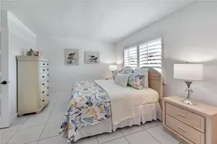 12945 Vanderbilt Dr, Naples, FL 34110 - Photo 30