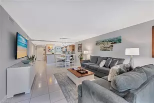 12945 Vanderbilt Dr, Naples, FL 34110 - Photo 16