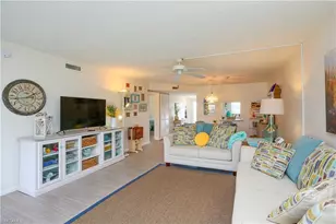401 Charlemagne Blvd, Naples, FL 34112 - Photo 2