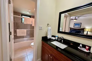 788 Park Shore Dr, Naples, FL 34103 - Photo 16