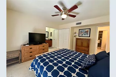 788 Park Shore Dr #D20, Naples, FL 34103 - Photo 12