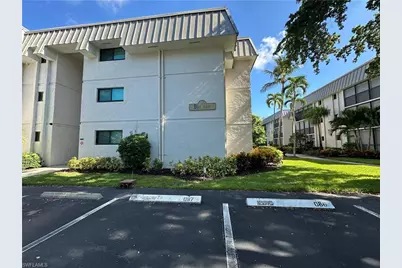 788 Park Shore Dr #D20, Naples, FL 34103 - Photo 2