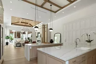 208 Hickory Rd, Naples, FL 34108 - Photo 20