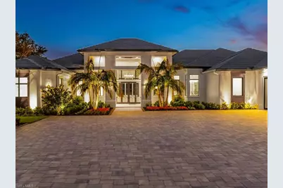 208 Hickory Rd, Naples, FL 34108 - Photo 2