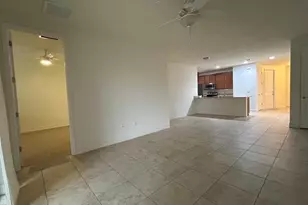 7805 Bristol Cir, Naples, FL 34120 - Photo 6
