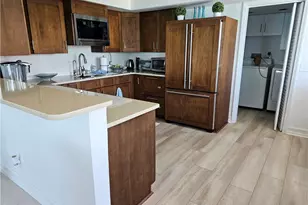 9051 Gulf Shore Dr, Naples, FL 34108 - Photo 10