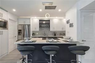 788 Park Shore Dr, Naples, FL 34103 - Photo 10