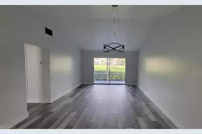 118 Quail Forest Blvd #9, Naples, FL 34105 - Photo 4