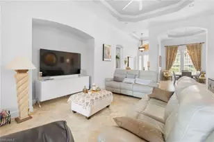 8095 Piedmont Dr, Naples, FL 34104 - Photo 12