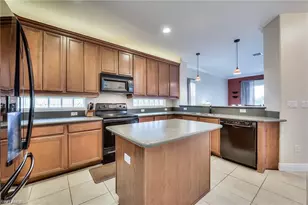 1970 Par Dr, Naples, FL 34120 - Photo 2