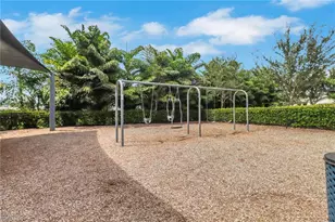 9300 Bramley Terrace, Fort Myers, FL 33967 - Photo 36