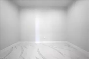 121 NE 8th Terrace, Cape Coral, FL 33909 - Photo 10