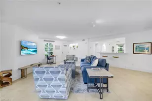 376 3rd St S, Naples, FL 34102 - Photo 4