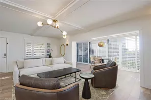222 Harbour Dr, Naples, FL 34103 - Photo 1