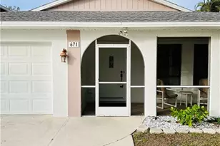 671 94th Ave N, Naples, FL 34108 - Photo 2