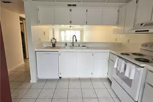 4140 Looking Glass Ln, Naples, FL 34112 - Photo 12