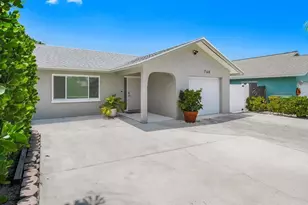 760 100th Ave N, Naples, FL 34108 - Photo 8