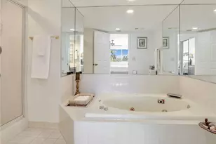 360 Horse Creek Dr, Naples, FL 34110 - Photo 22