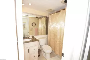 10951 Gulf Shore Dr, Naples, FL 34108 - Photo 18