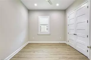 8921 Yucatan Ct, Naples, FL 34113 - Photo 10