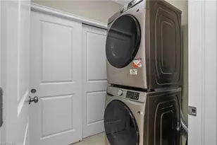 9373 Pocida Ct, Naples, FL 34119 - Photo 20