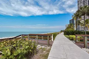 4551 Gulf Shore Blvd N, Naples, FL 34103 - Photo 6