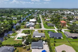 6075 Island Park Ct, Fort Myers, FL 33908 - Photo 44