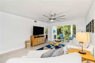 3001 Sandpiper Bay Cir, Naples, FL 34112 - Photo 4