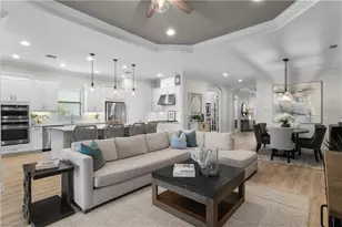 9405 Terresina Dr, Naples, FL 34119 - Photo 4