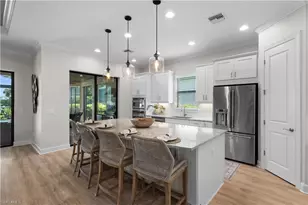 9405 Terresina Dr, Naples, FL 34119 - Photo 10