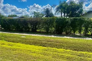 4092 Northlight Dr, Naples, FL 34112 - Photo 12