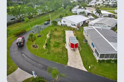 357 Mattie Ave, Fort Myers, FL 33908 - Photo 2