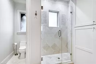 565 Fairway Terrace, Naples, FL 34103 - Photo 26