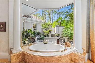 4457 Club Estates Dr, Naples, FL 34112 - Photo 20