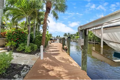 611 18th Ave S, Naples, FL 34102 - Photo 32