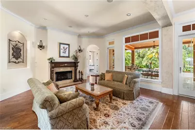 611 18th Ave S, Naples, FL 34102 - Photo 8