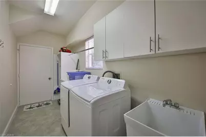 526 Lake Louise Cir #4-403, Naples, FL 34110 - Photo 14