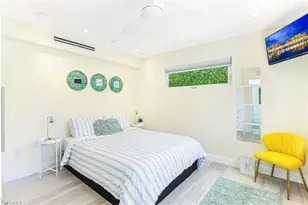 1088 Wisconsin Dr, Naples, FL 34103 - Photo 14