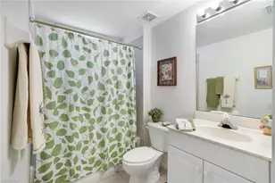 10049 Heather Ln, Naples, FL 34119 - Photo 20